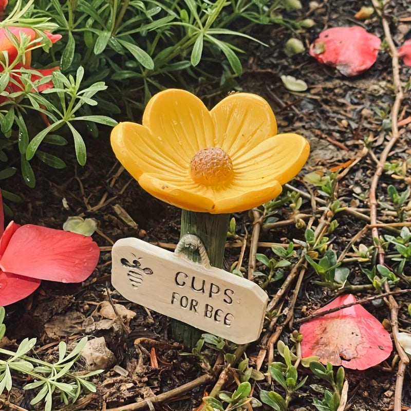 Bee Watering Cup Bee Watering Station,Bee Garden,Outdoor Butterfly Feeder,Insect Watering Bee Ladder,Outdoor Yard Decoration